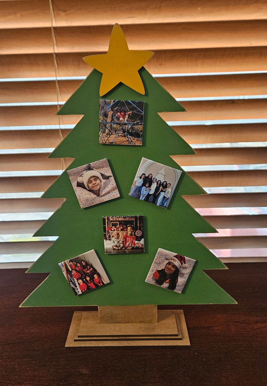 Holiday Magnet Ornaments, Decorations, and Frames