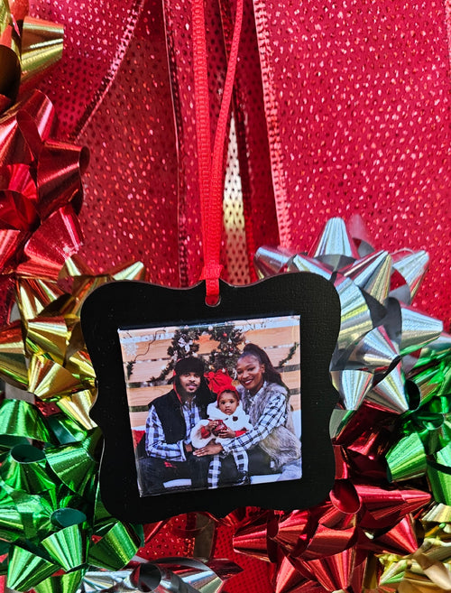 Holiday Magnet Ornaments, Decorations, and Frames